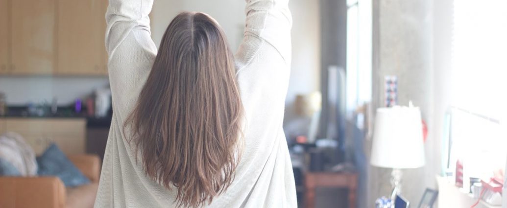 woman in white long sleeve shirt